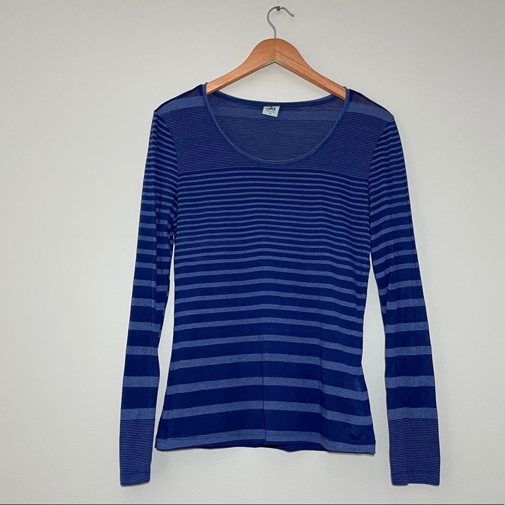 Alo Yoga Striped Long Sleeve Scoop Neck Tee